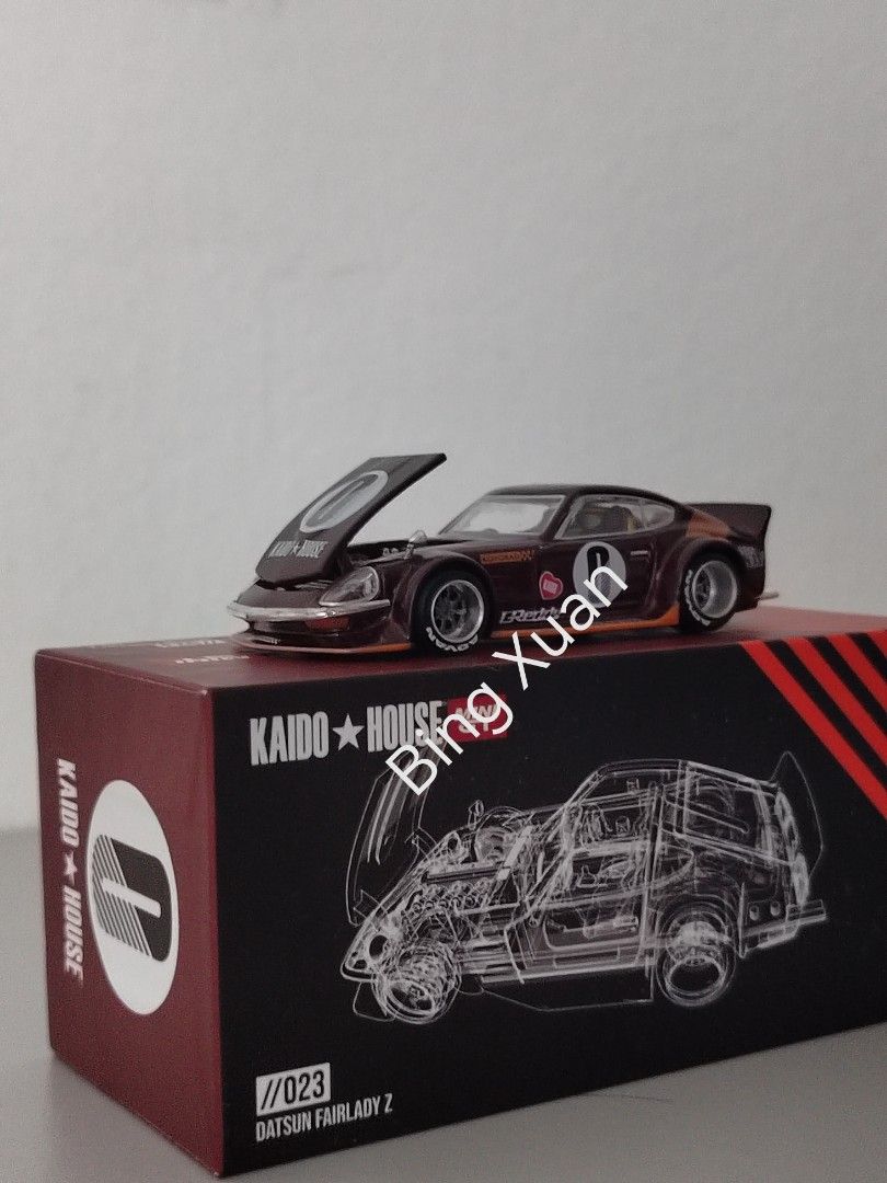 Kaido House 023 MiniGT - Datsun Fairlady Z S30Z - Dark Red