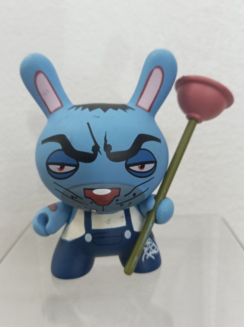 Kidrobot Dunny Plumbet (Category: Designer & Blind Box Toys) located in Makati City. Submitted by twentyfourteen (Listing ID 1253027484, Image 1). Description: KidRobot Dunny Plumber by Dr. Revolt, Dunny Series 2 with acessory Figure only, No box and No card 3 inches Actual Photos, WYSIWYG.