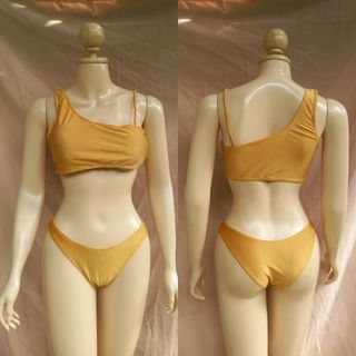 (Category: ) located in . Submitted by nativebikini (Listing ID 1252990366, Image 1). Description: .