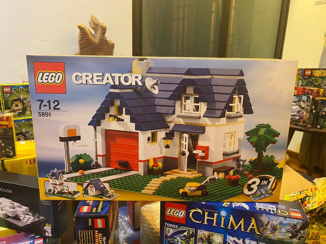 LEGO 5891 CREATOR Apple Tree House, Hobbies & Toys, Toys & Games on ...