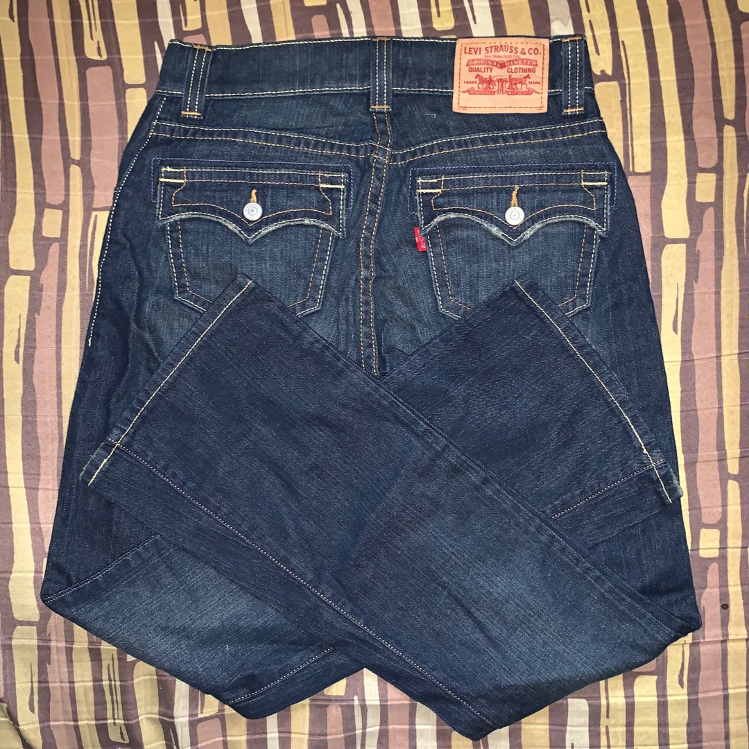 Levis Vintage 542 Low Flare Jeans Pants Women s Fashion