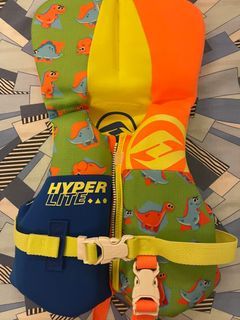 Life VEST for 1 year olds hardly used 500