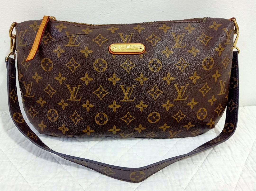 LV Banana Shoulder Bag (used), Luxury, Bags & Wallets on Carousell