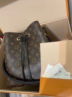 💕二手美品💕Lv neonoe 水桶包 黑色經典百搭🫶🏻