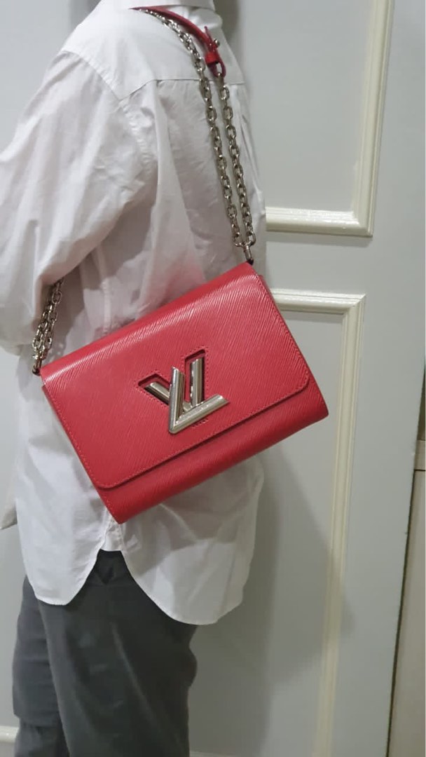 Pre-owned Louis Vuitton Twist Lock Shoulder Bag In Multi