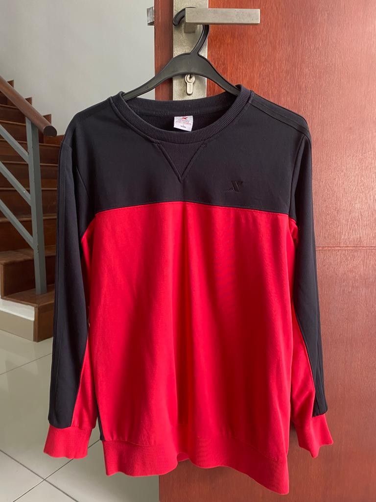 CHEAP Men Red and Black Sweatshirt Good Quality Size S