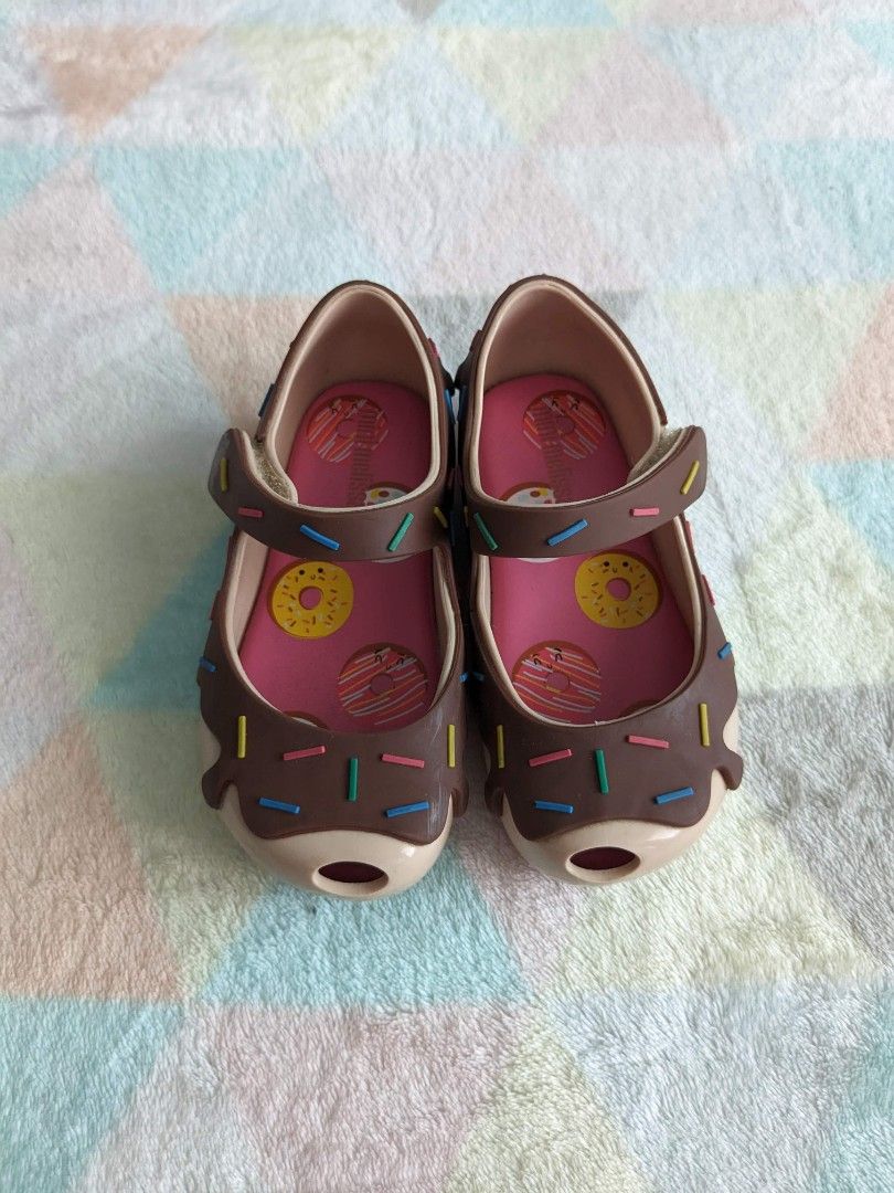 Donut shoes baby hot sale