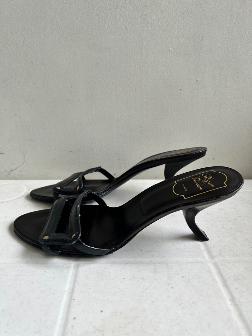roger vivier kitten heels