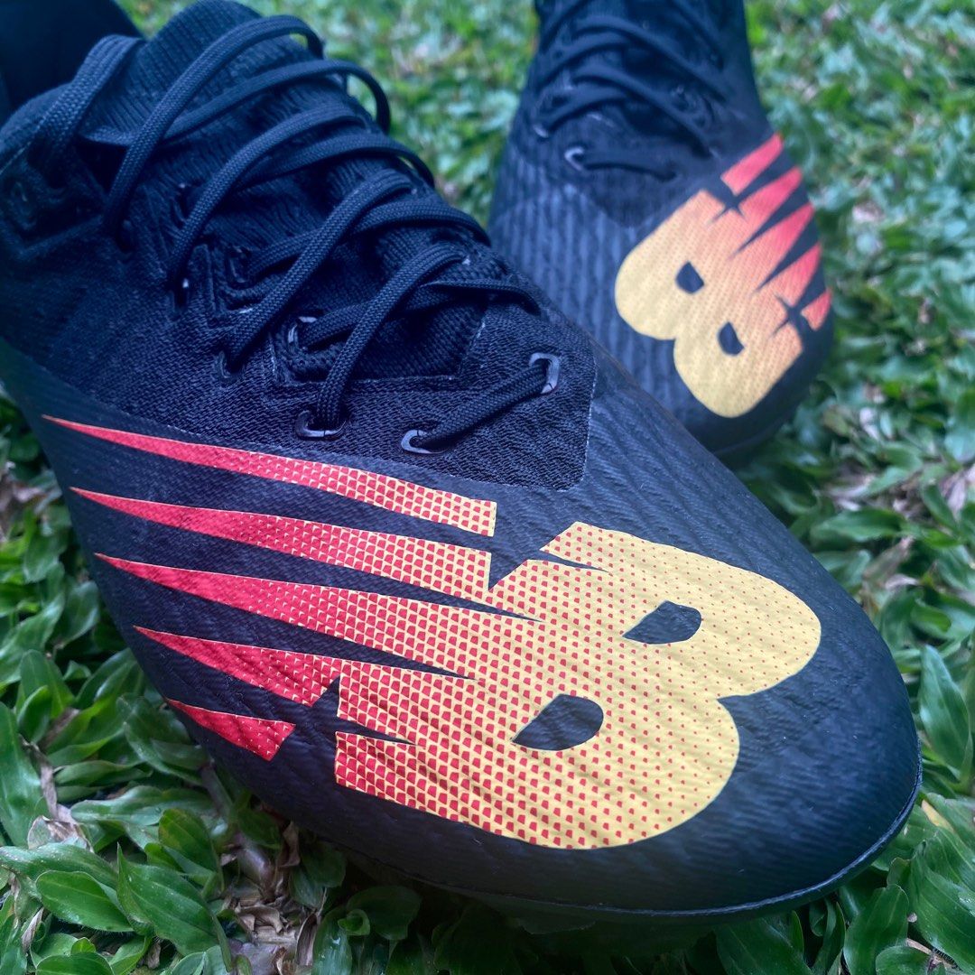 New Balance Furon V6 FG Black Flame