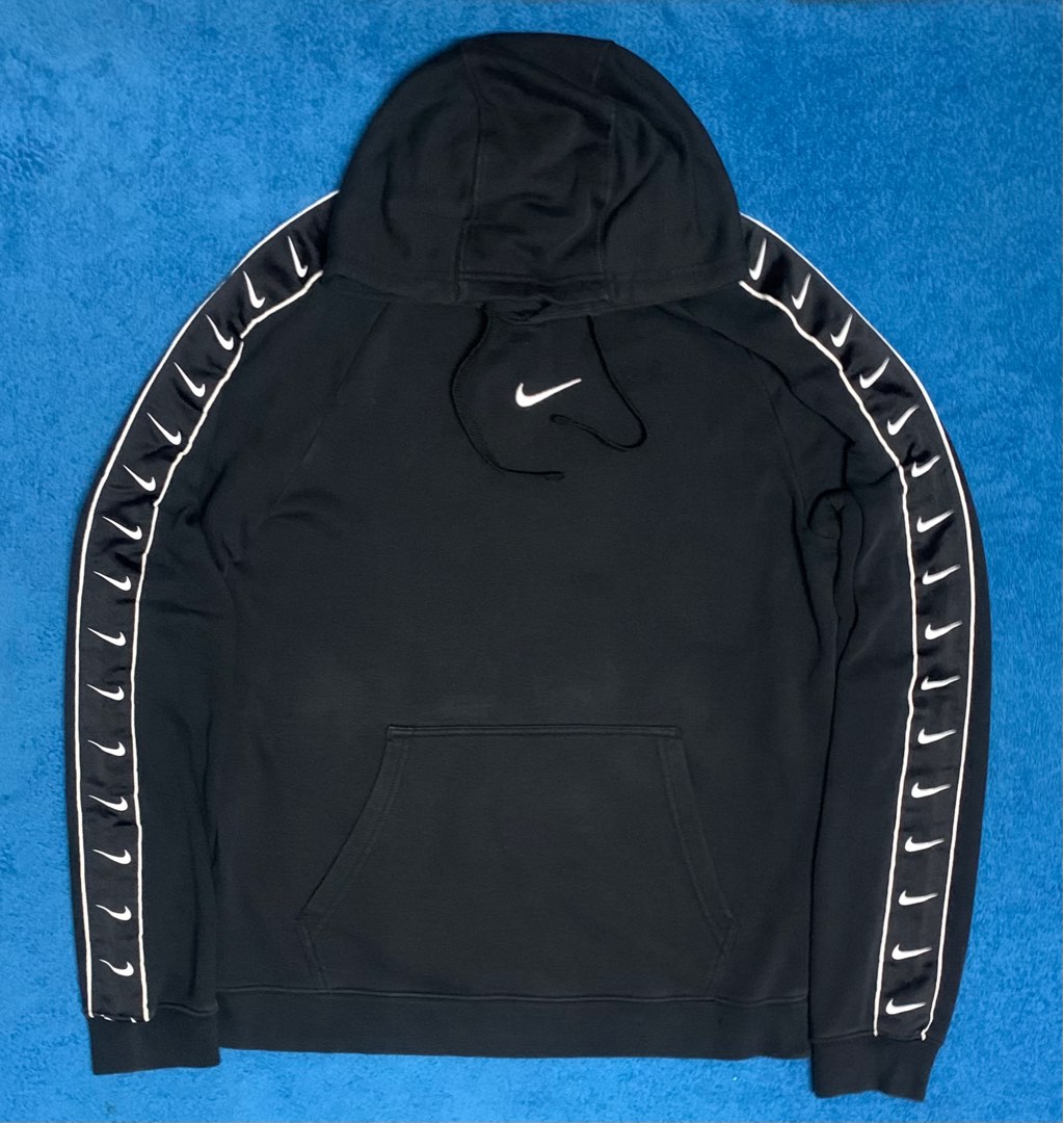 Nike Hoodie Mid Swoosg Side Tape, Men's Fashion, Tops u0026 Sets, Hoodies on  Carousell