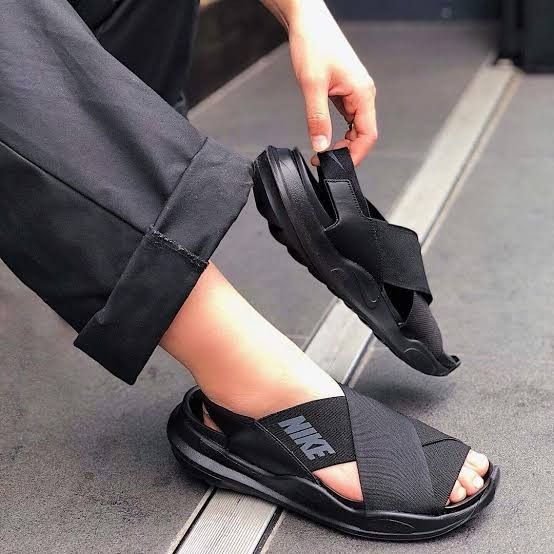 NIKE PRAKTISK ANTHRACITE WOMENS SANDALS