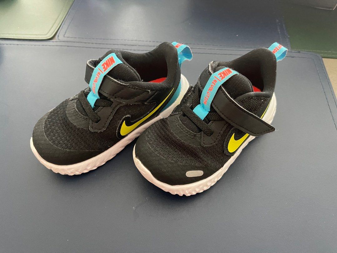 Nike Revolution baby toddler shoes Size US 6C Babies Kids