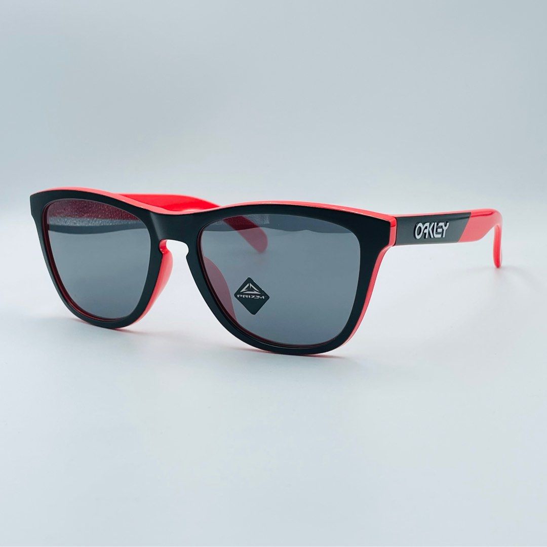 Oakley 9409 deals