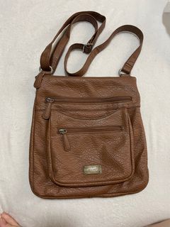 DKNY Wes Pebble Leather Crossbody Bag NWT  Leather crossbody bag, Leather  crossbody, Dkny bag