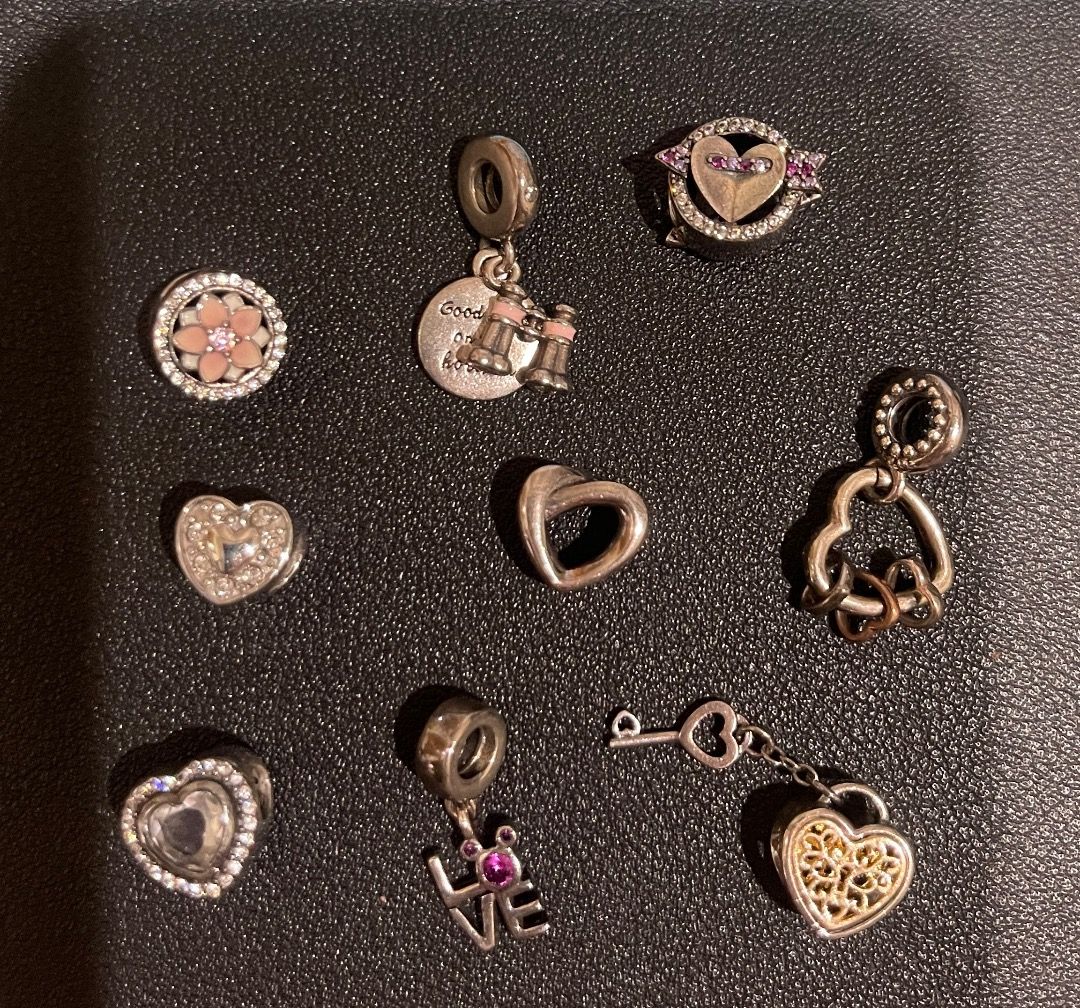 Preloved pandora charms store