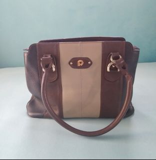 (Kategori: ) berada di . Dikirim oleh eliis_3739 (ID iklan 1253043586, Gambar 1). Deskripsi: .