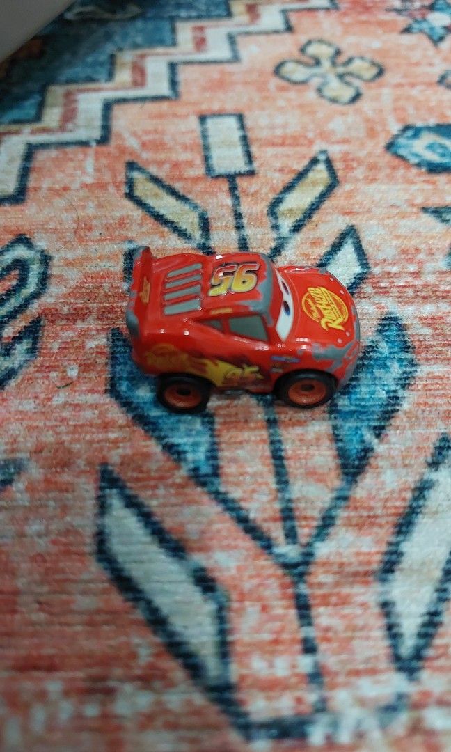 PIXAR CARS Piston Cup Florida 500 Playset, Hobbies & Toys, Toys & Games