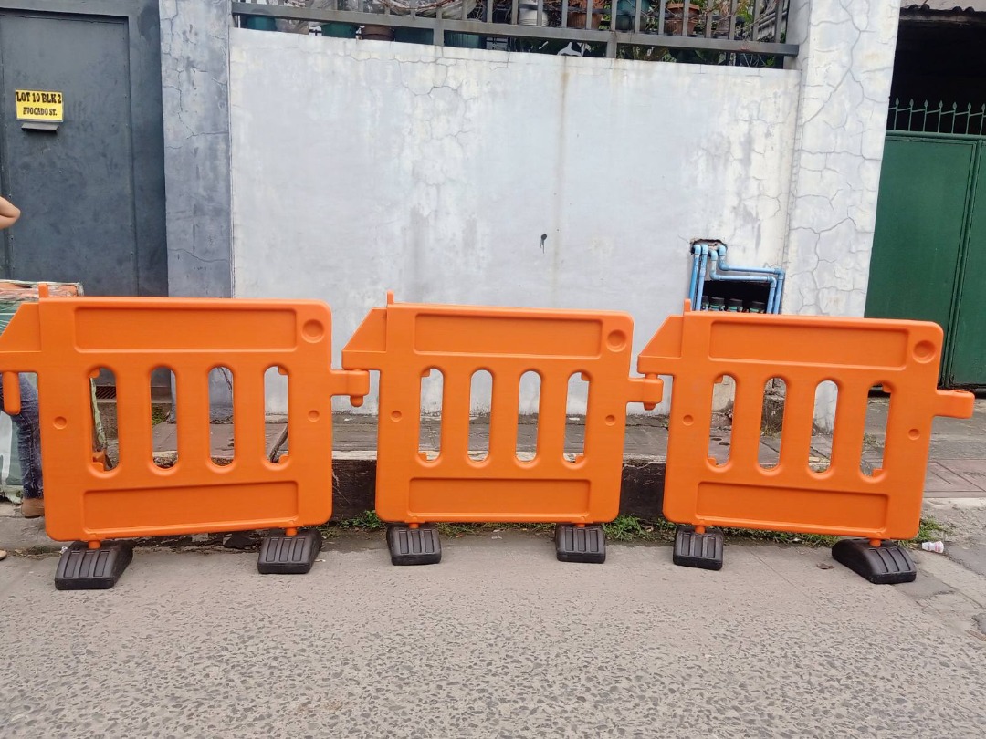 PLASTIC FENCE BARRIER, Commercial & Industrial, Construction & Building