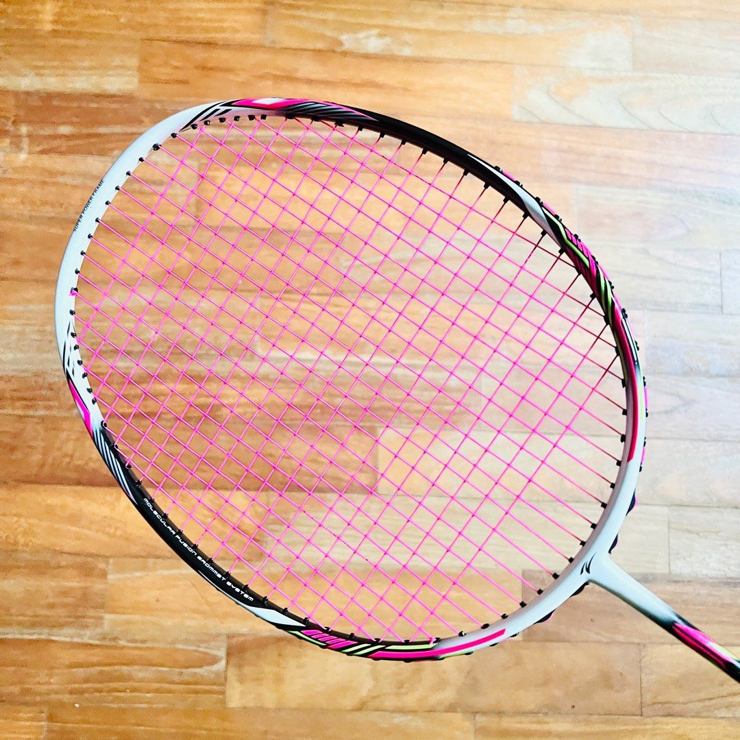 Pristine Condition Kizuna Z Evolve 77 4U Badminton Racket strung with ...