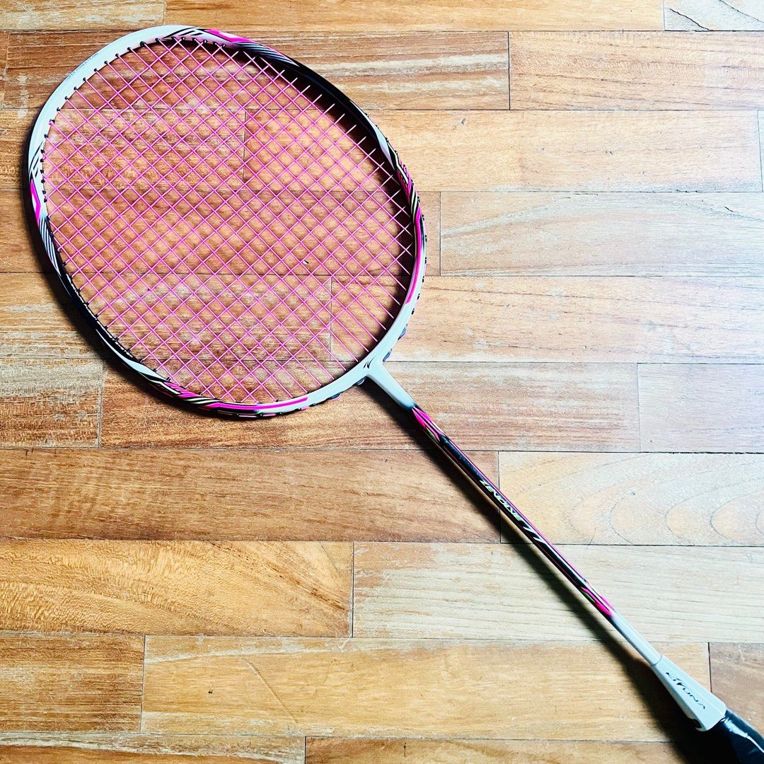 Pristine Condition Kizuna Z Evolve 77 4U Badminton Racket strung with ...
