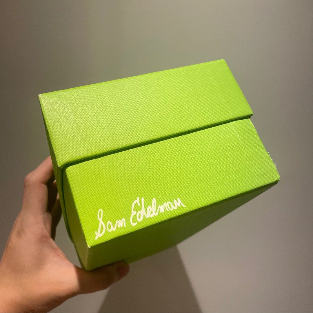Sam Edelman shoes box