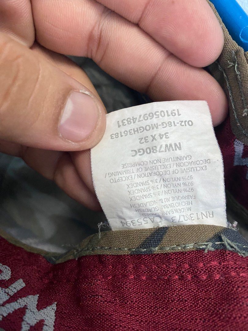 Seluar hiking wrangler army Men s Fashion Bottoms Trousers on
