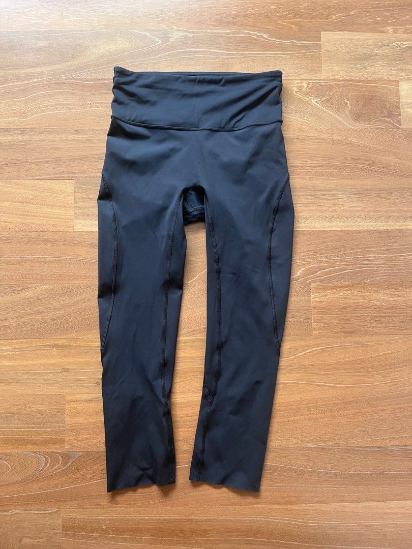 Size XS 2XU Compression legging black, Sports Equipment, Sports & Games,  Water Sports on Carousell
