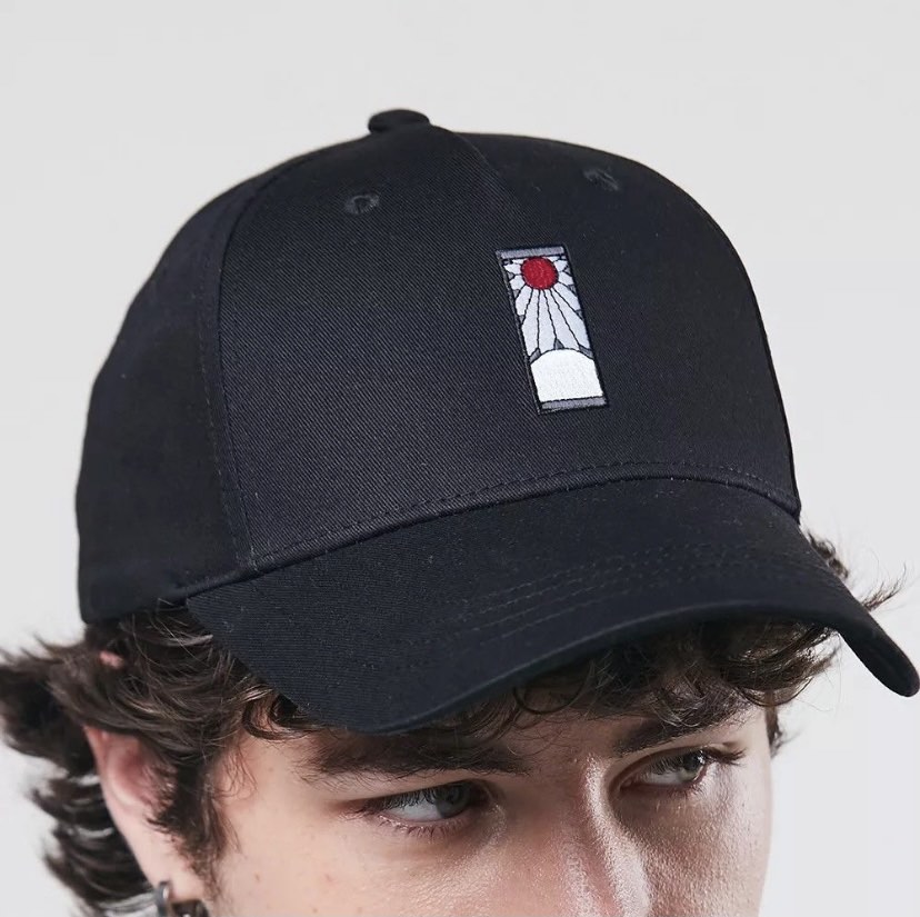 skecher x demon slayer original cap, Men's Fashion, Watches