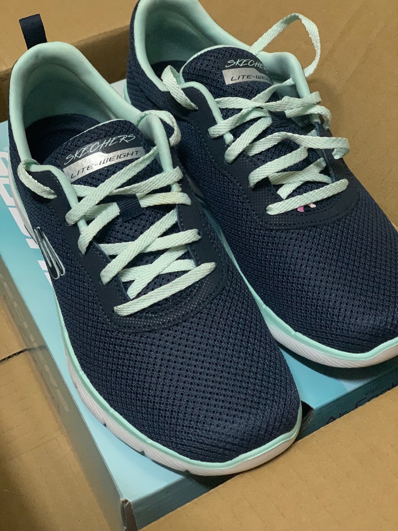 Skechers air sales cooled lite weight