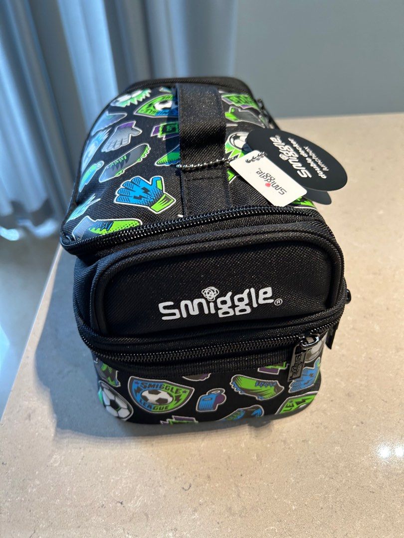 Smiggle lunch bag