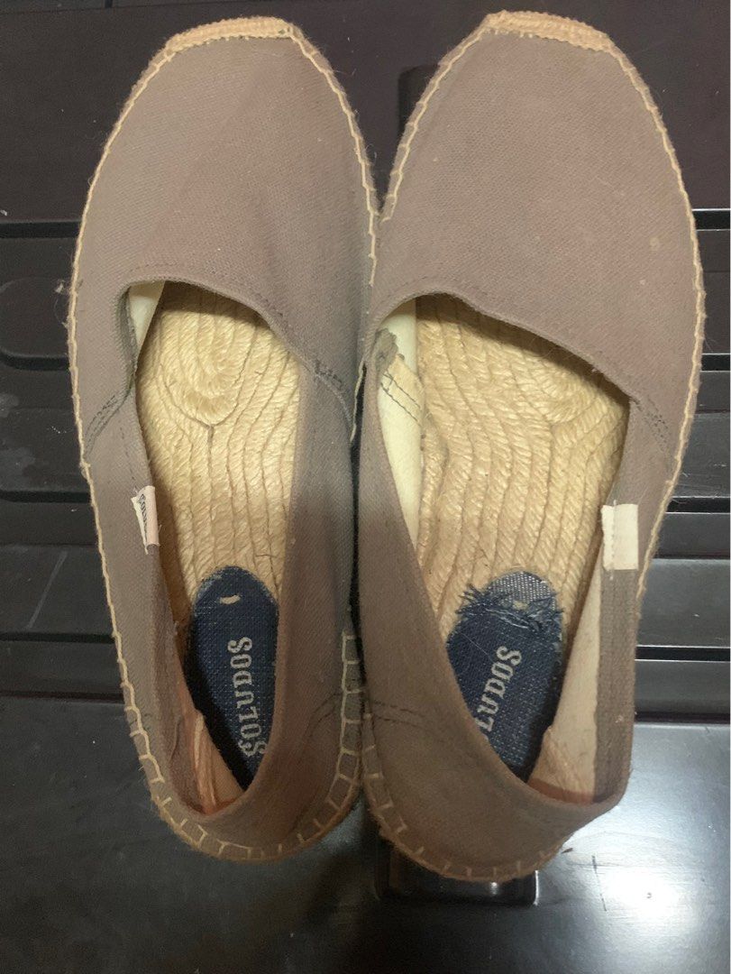 Soludos Men Gray Espadrilles (Category: Casual Shoes) located in San Pedro. Submitted by pluslass (Listing ID 1253031770, Image 2). Description: Lightly used. In great condition. Bought in the US. Color gray. RFS: barely used, decluttering.