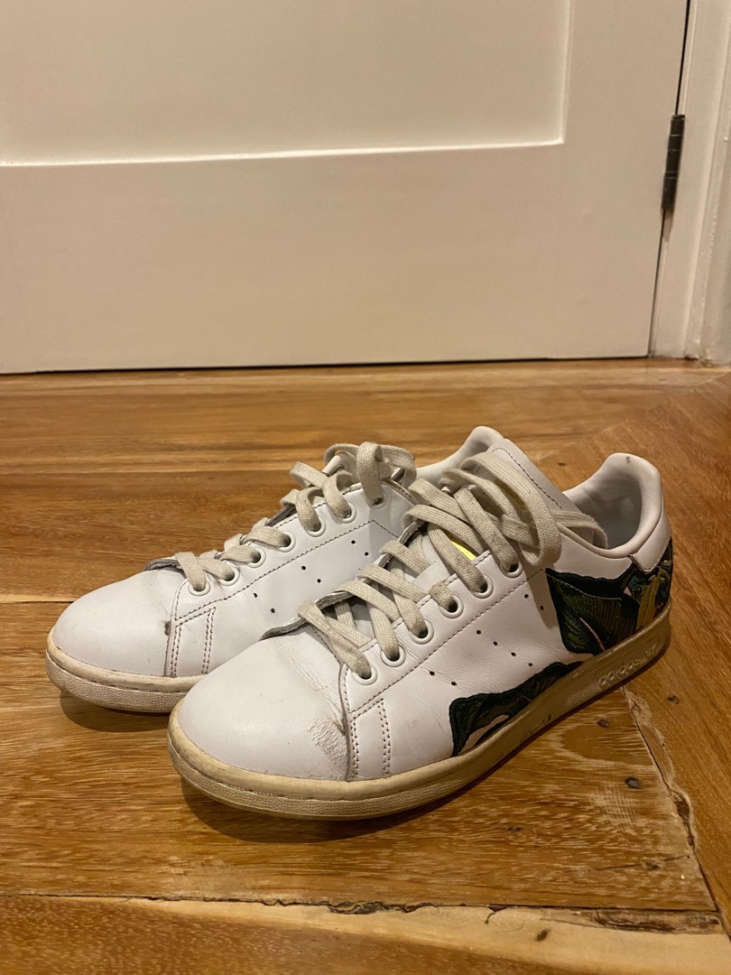 REPRICED Stan Smith embroidered leaves Women s Fashion Footwear