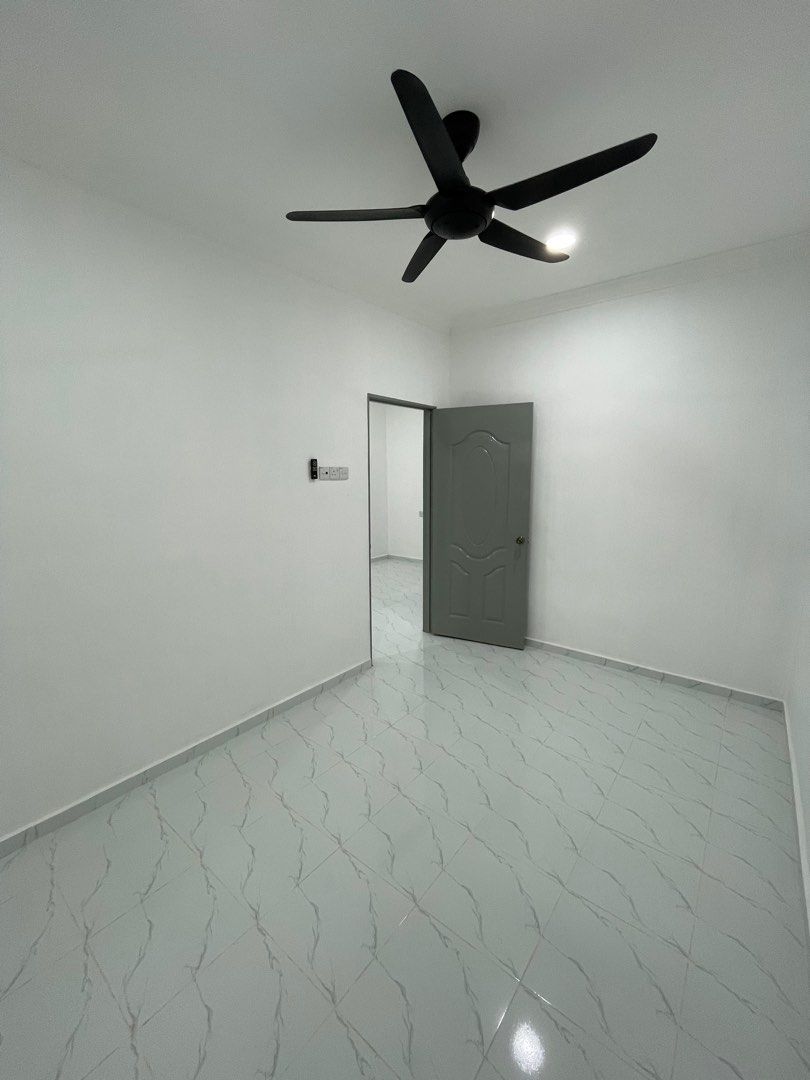 Taman Kelab Tuanku, Property, Rentals on Carousell