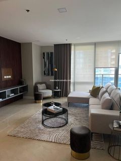 The Suites BGC 4 Bedrooms For Sale