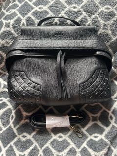 Qoo10 - Authentic Michael Kors Selma Mini Messenger Bag : Bag & Wallet