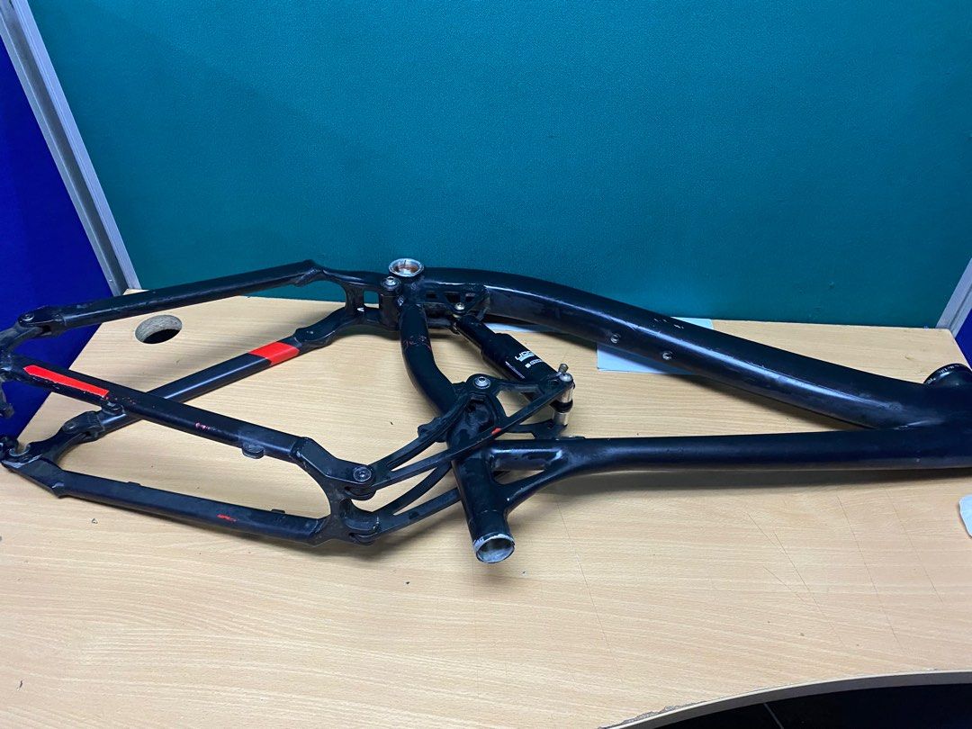 Frame fulsus 2025