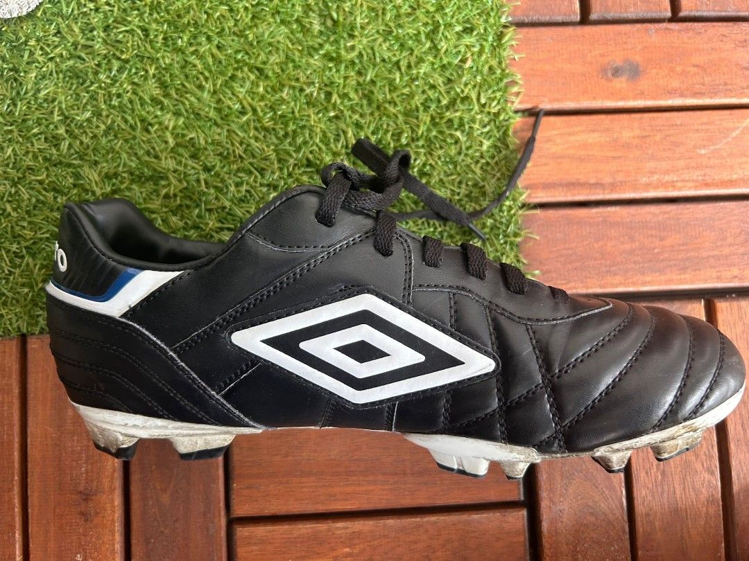 Umbro Football Boots, Sports Equipment, Sports & Games, Racket & Ball ...