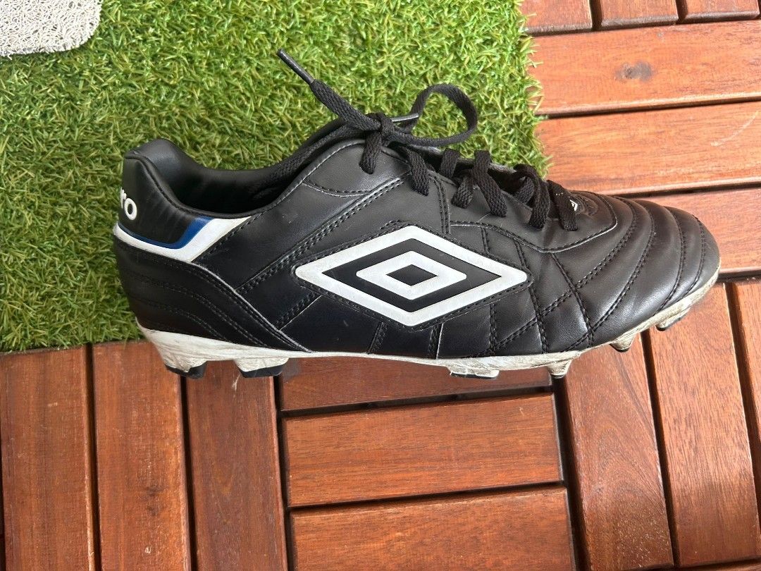 Umbro Football Boots, Sports Equipment, Sports & Games, Racket & Ball ...