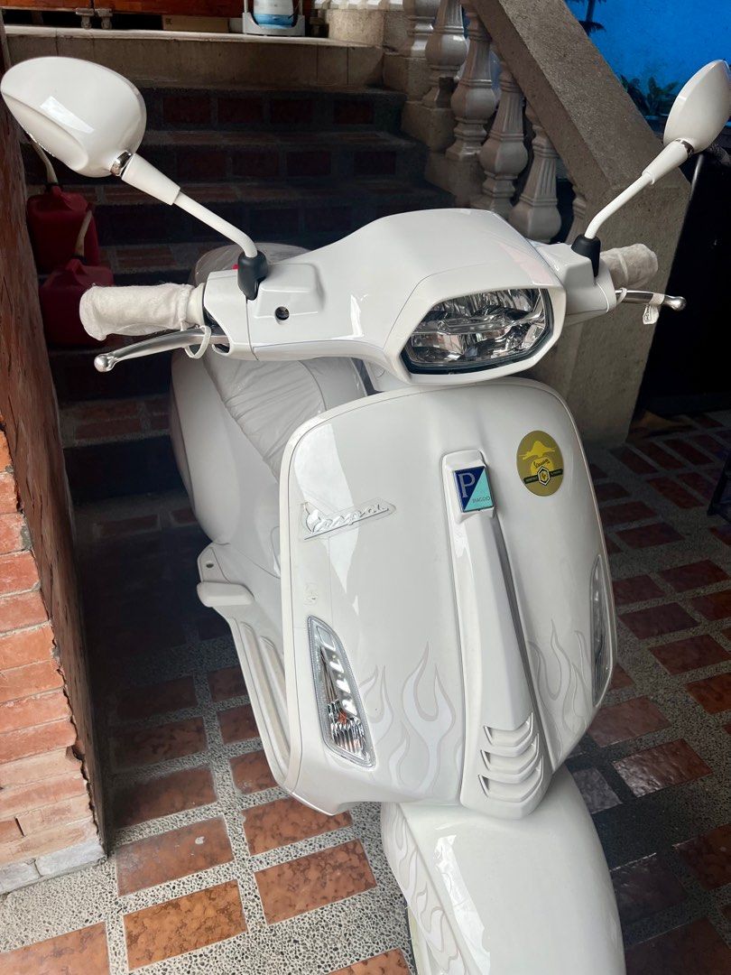 Vespa Justin Bieber Spring 150cc (Category: Motorbikes for Sale) located in Tanauan. Submitted by mvd210 (Listing ID 1253061305, Image 3). Description: For sale Justin Bieber Limited Edition Vespa Sprint 150 From 379k to 315k 0 mileage brand new Brand new 0 mileage Registered Complete papers ready for transfer Owner seller rfs: change of plans.