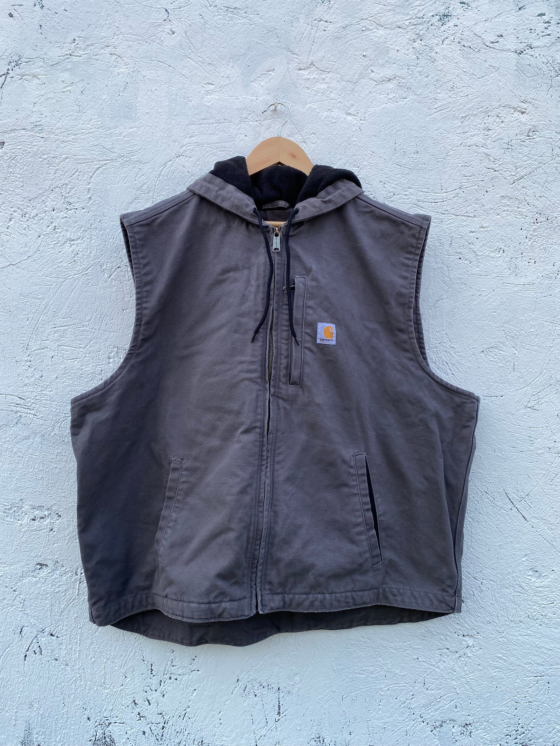 Vintage Carhartt Hooded Vest, Men's Fashion, Activewear on Carousell
