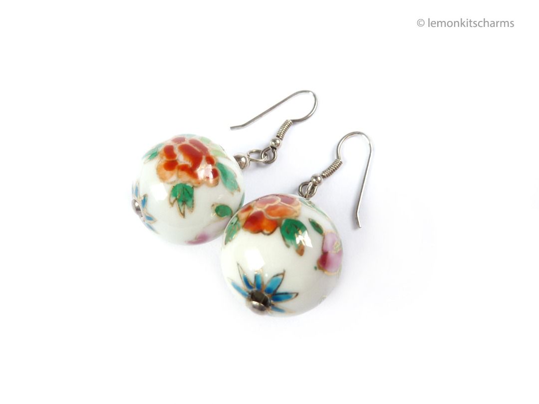 Ceramic shop flower earrings
