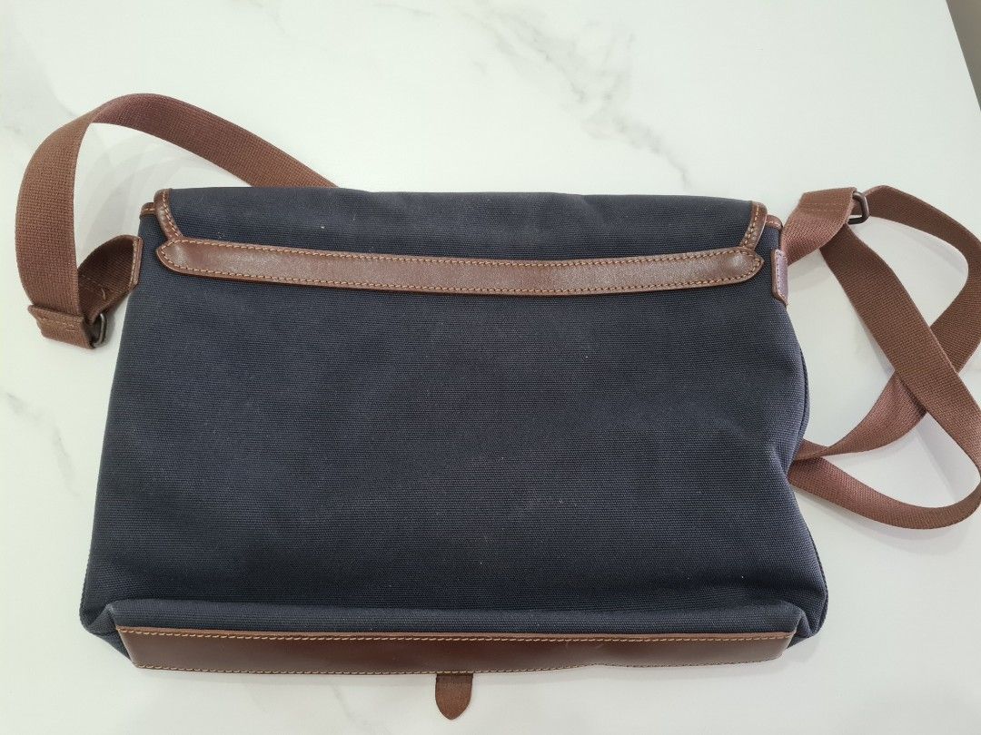 Longchamp Boxford Messenger, Luxury, Bags & Wallets on Carousell
