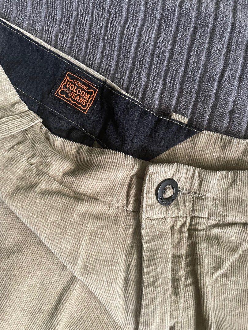 Volcom corduroy shorts