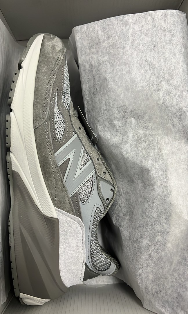 WTS New Balance 990V6 WTAPS(M990V6WT), 男裝, 鞋, 波鞋- Carousell