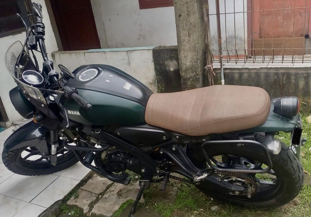yamaha xsr 155 matte green