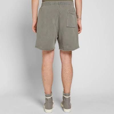 Yeezy season sales 6 shorts