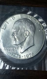 1776-1976 s SILVER IKE ONE DOLLAR BRILLIANT UNCIRCULATED SEALED IN A MINT PLASTIC COIN