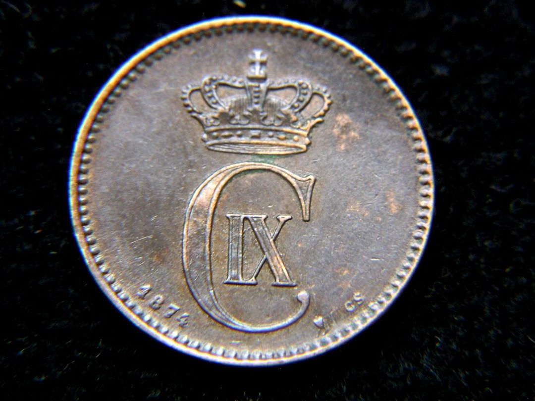 丹麥銅幣-1874年丹麥王國(Kingdom of Denmark)克里斯仁九世(King Christian  IX)徽號海豚麥穗飾紋2奧里(Ore)銅幣, 興趣及遊戲, 收藏品及紀念品, 錢幣- Carousell