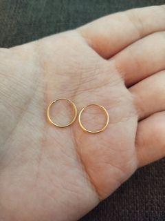 18k Gold Hoop earrings