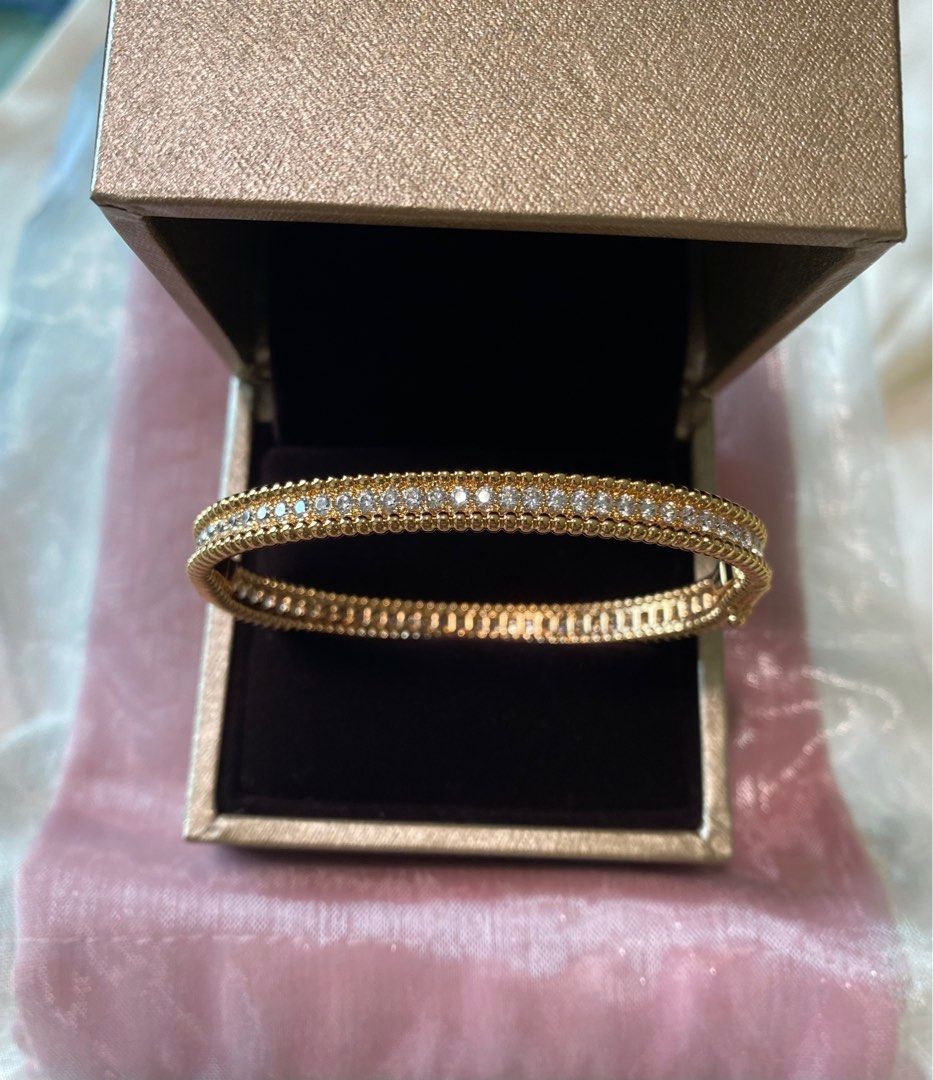 Gold tone bangle bracelets online